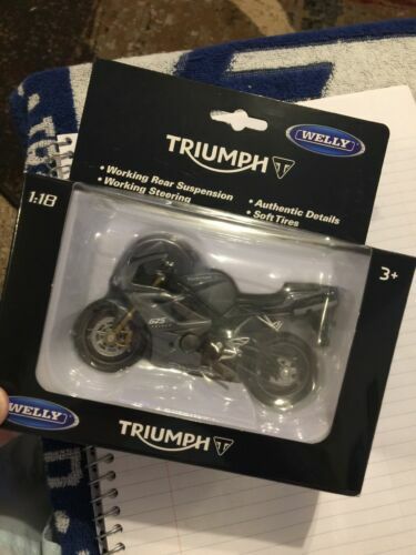 WELLY 1:8 Scale Plastic Diecast & Toy Vehicles