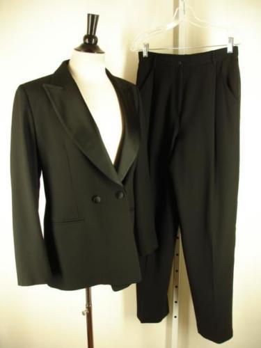 Trajes y trajes de pantalón Armani Collezioni Suit Separates para Mujeres