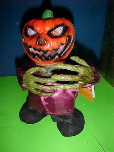 Instinctoy 2014 Halloween Inc Jack-O-Lantern Platinum King Sofubi
