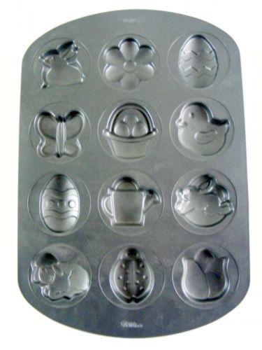 Bosch Siemens Hausgeräte Eiereinsatz 00635924 Original 93x93mm 4Eier für Kühlsch