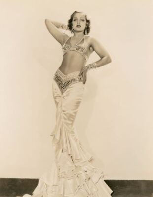 Frances Drake Unsigned Photo - American actress - Donation to Cancer Charity *9
