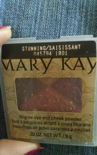 Mary Kay Ammonia-Free Eye Shadow Products