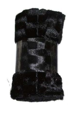 New Nike Sportswear Plush Faux Fur Blanket DO3793-220 Black New Nike Sportswear Plush Faux Fur Blanket DO3793-220 Black