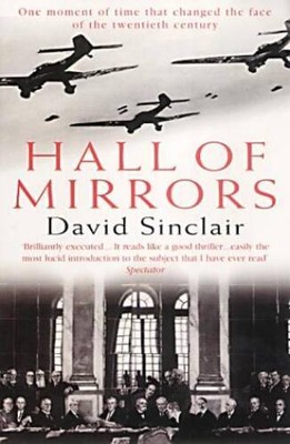 Hall of Mirrors - Paperback By DAVID SINCLAIR - ACCEPTABLE