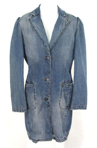 Ameri Amelie MIREI KIRITANI BROTHER BOA JACKET OVER DENIM Ameri Amelie MIREI KIRITANI BROTHER BOA JACKET OVER DENIM