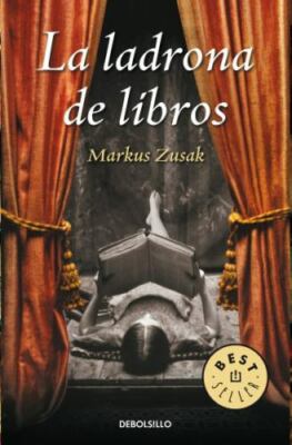 La ladrona de libros / The Book Thief [Spanish Edition] Zusak, Markus