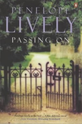 Passing on - Paperback By Lively, Penelope - GOOD