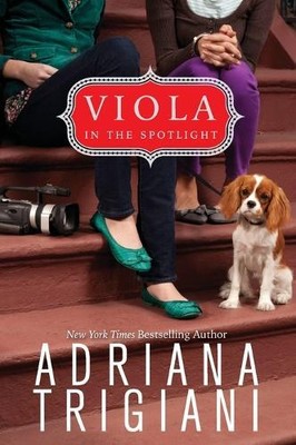 Adriana Trigiani Viola in the Spotlight (Paperback) Viola (UK IMPORT)