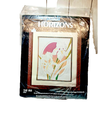 Candlewicking Kit Iris CR67  by Roger W. Reinardy Monarch Horizons 1984