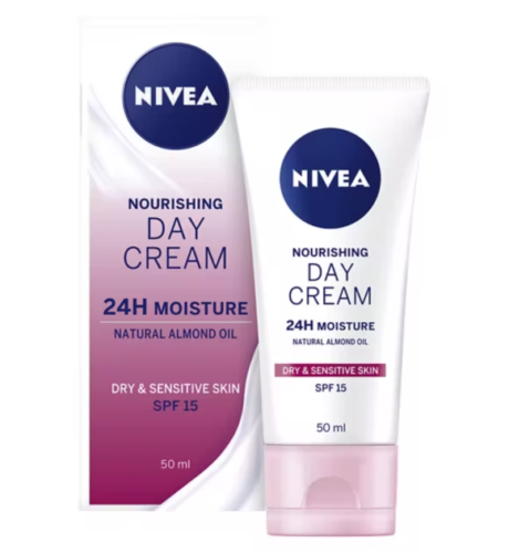Nivea  Light Moisturiser Refreshing Nourishing Tinted Skin Face Cream - 50ml New - Picture 8 of 9