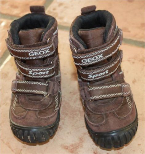 Schöne GEOX Winterstiefel, braun, eher für Mädchen (Herz!) Gr. 25 Schöne GEOX Winterstiefel, braun, eher für Mädchen (Herz!) Gr. 25