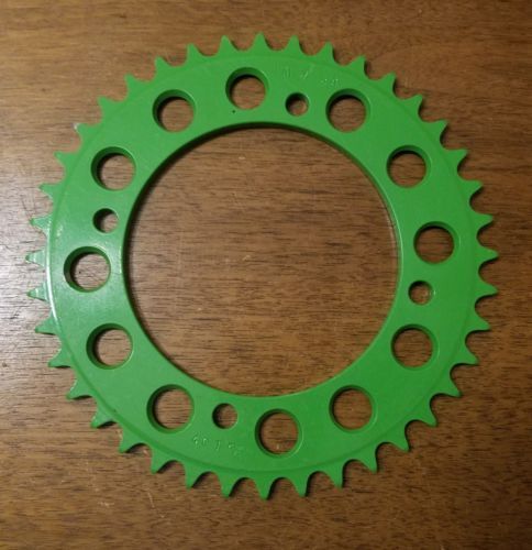 Green O-Ring Drive Chain & Sprockets Kit for Kawasaki ZX900 Ninja