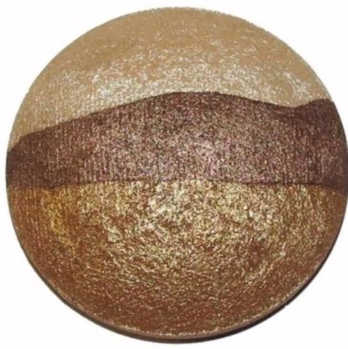 Lidschatten in goldemen Farbton