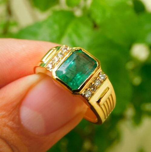 Pre-owned Handmade Emerald Mens Ring In 18k Gold Diamond Ring May Birthstone Natural Emerald Ring In Green