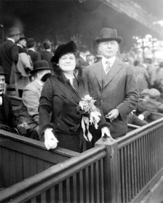 Philadelphia Phillies Owner William Baker and Wife Laura 1915 Photo
