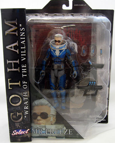 Mr. Freeze Gotham Deluxe Action Figure with Base Diamond Select