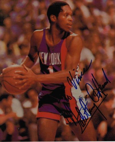 2025-26 Under Wraps Emanate NBA Autographed 8x10 Photo Mystery Box 