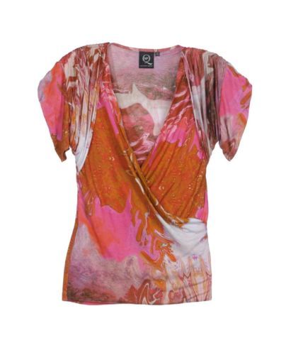 Alexander McQueen e blusas femininas