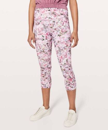 ルルレモン 　size 6 wunder under Flowabunga LULULEMON Leggings Flowabunga Sz 6 Luxtreme Floral Roll Down