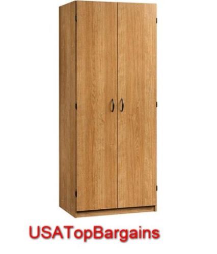 Armarios y armarios Sauder Oak