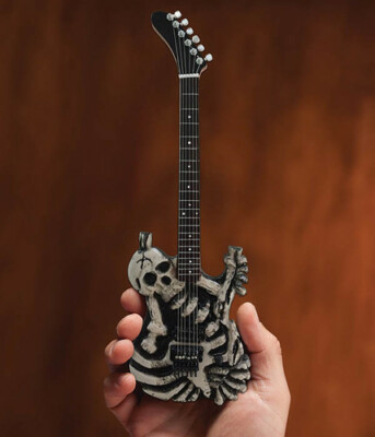 George Lynch - George Lynch Dokken Signature Skull & Bones J.FROG Mini Guitar Re