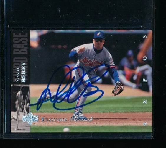 1994 UD Electric Diamond #427 Sean Berry Expos Signed