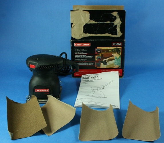 Craftsman  1/4 Sheet Pad Sander Model 116902 2. 0 Amps