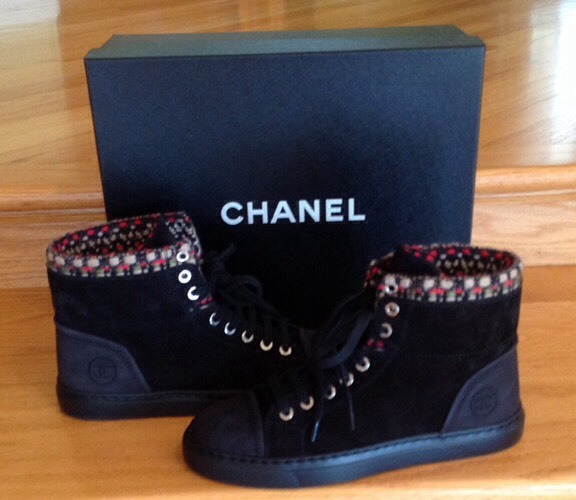 CHANEL Size 36 Black Suede Tweed High Top Lace Up Sneakers Flat Boot Multicolor