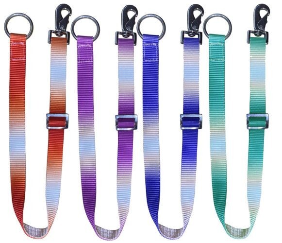 Livestock BUCKET HANGER Showman OMBRE Nylon Adjustable 30" Long x 1" Wide