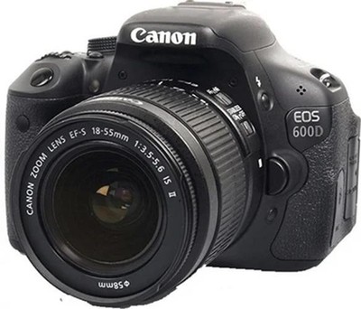Canon EOS 600D + EF-S 18-55mm f/3.5-5.6G IS II DSLR Camera Photography