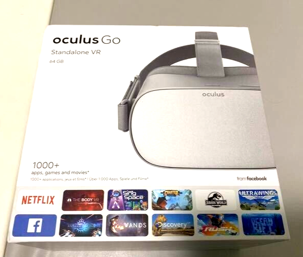 OCULUS GO 64GB Silver Standalone Virtual Reality Headset - Mint