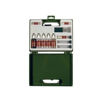 Luster Leaf 1662 Professional Soil Test Kit with 40 Tests