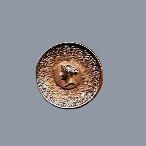 Bouton Ancien, 1910, 27 Mm, Forme Cuvette, Femme Ã  L'Antique