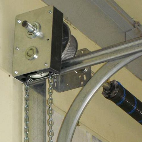 цепной редуктор ворот алютех. ручной цепной редуктор дорхан. лебедка корабельная лр-500. механизм ручного привода чертеж 01. ручной цепной редуктор дорхан.