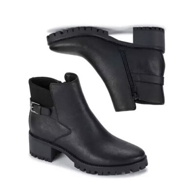 Baretraps Kemper Lug Sole Boots Size 8 Black Booties Chelsea Faux Leather Zip Up