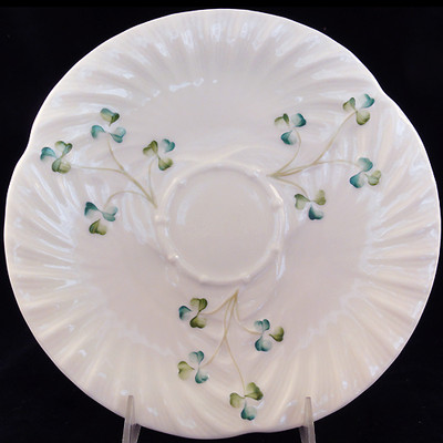 HARP SHAMROCK by Belleek SERVING PLATE 9.5'' NEW NEVER USED Ireland #0248