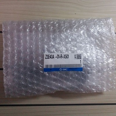 1PC New SMC ZSE40A-01-R-X501 Pressure Switch ZSE40A01RX501