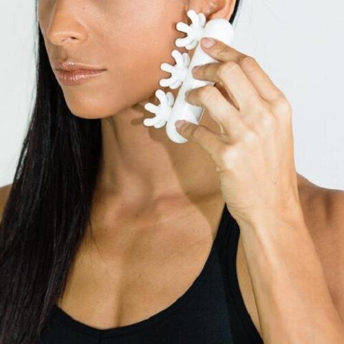 Ashley Black Guru FaceBlaster Reduce The Appearance Of Cellulite And Scar Tissue