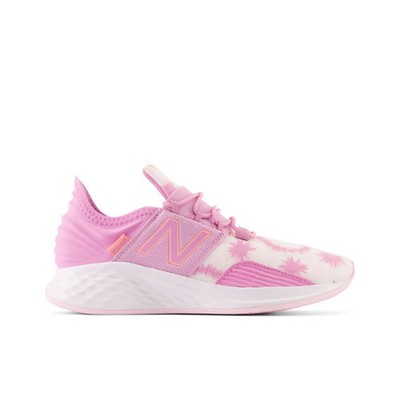 

New Balance Kids Fresh Foam Roav, Raspberry/grapefruit