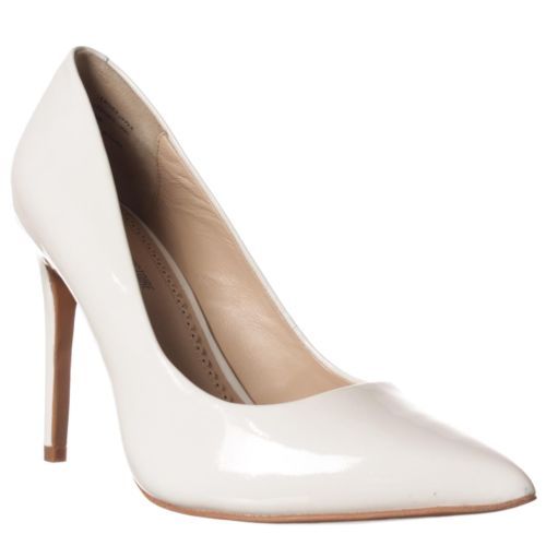 Pour La Victoire Women's Solid Heels