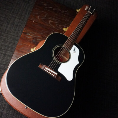 ギター Gibson J-45 customshop 1960S ebony VOS Gibson 1960s J45 Ebony VOS Acoustic Guitar (with Case) | zZounds
