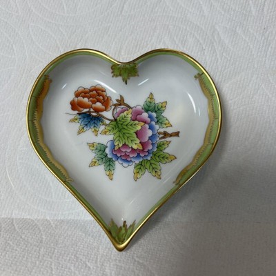 Herend Victoria Bouquet heart shaped small plates, 2 pieces