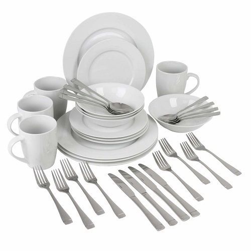 Oneida Dinner Service Set