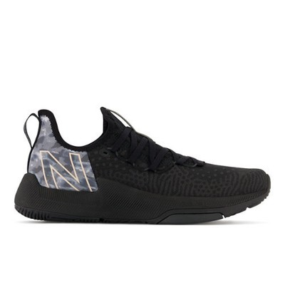 

Женские кроссовки New Balance FuelCell 100, Black/pink