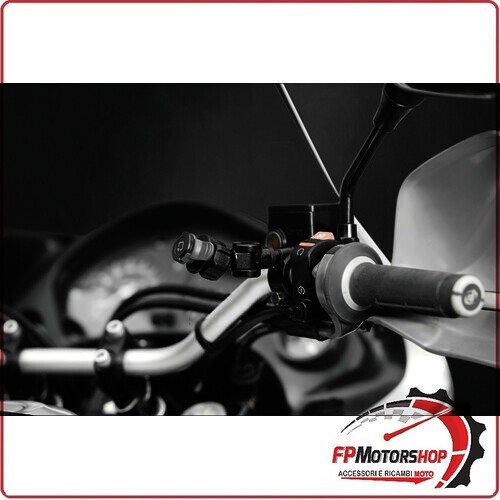 91590 TITAN M6 PRO SUPPORTO CON ATTACCO UNIVERSALEPER VITI E RISER MOTO