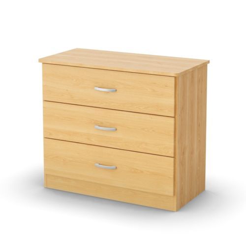 Maple Dressers and Chests of Drawers