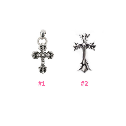 在庫少【CHROME HEARTS】TINY FILIGREE CROSS PENDENT CHROME HEARTS Pendant Top Tiny Filigree Cross Charm 22K Gold