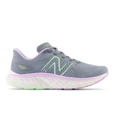 Новая женская пенка Balance Fresh Foam X Evoz v3