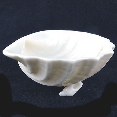 NEPTUNE SALT CELLAR by Belleek 1.5'' tall NEW NEVER USED Ireland Sea Shell Feet