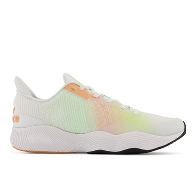 

Женские кроссовки New Balance FuelCell Shift TR